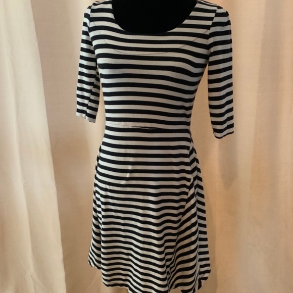 Forever 21 Dresses & Skirts - Black White Stripe Skater Dress Womans sz SP Small